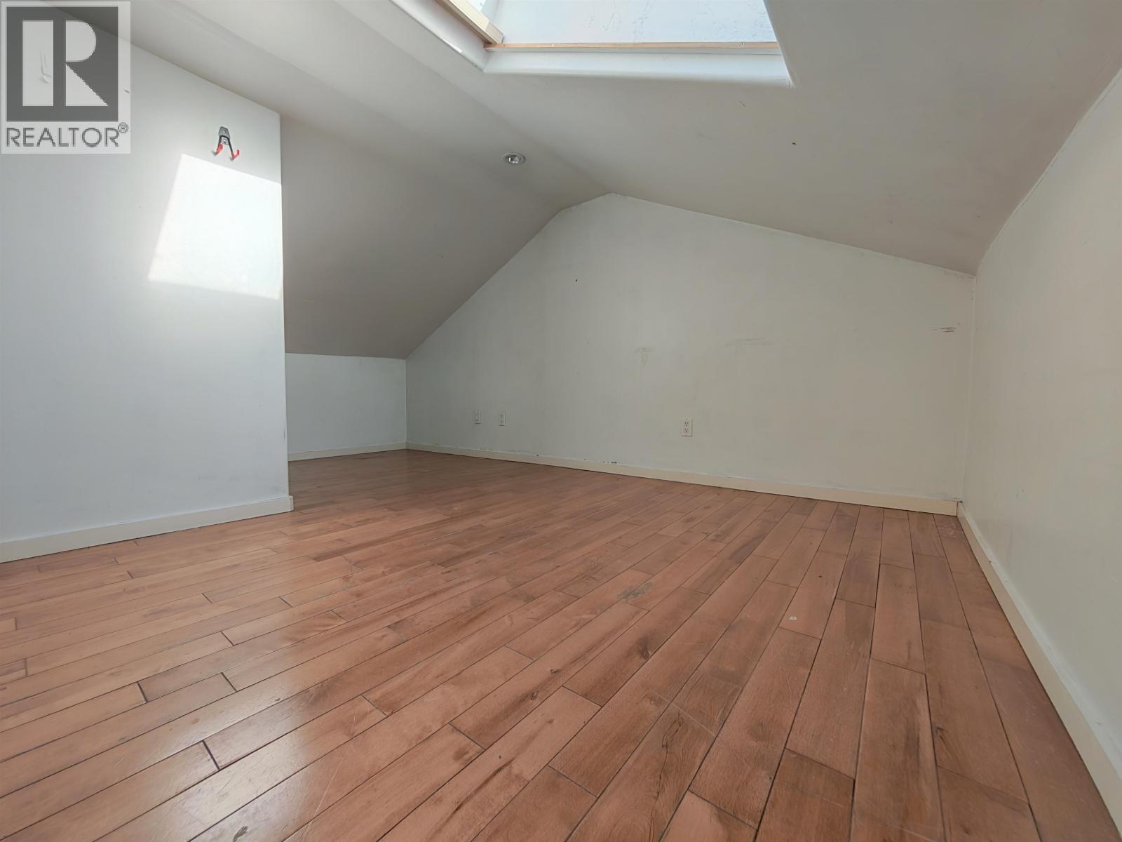 929 Sixth Street, New Westminster, British Columbia  V3L 3C8 - Photo 15 - R3087340