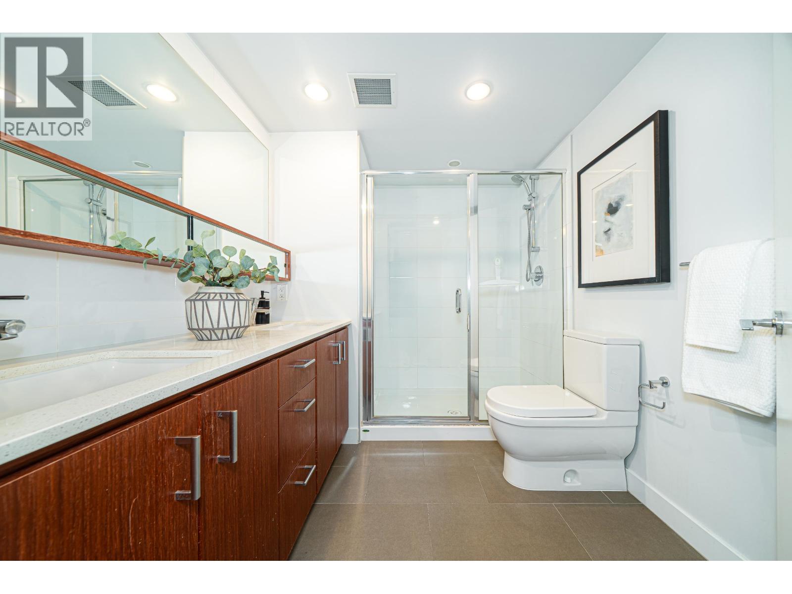 416 221 E 3rd Street, North Vancouver, British Columbia  V7L 0C1 - Photo 24 - R3087411