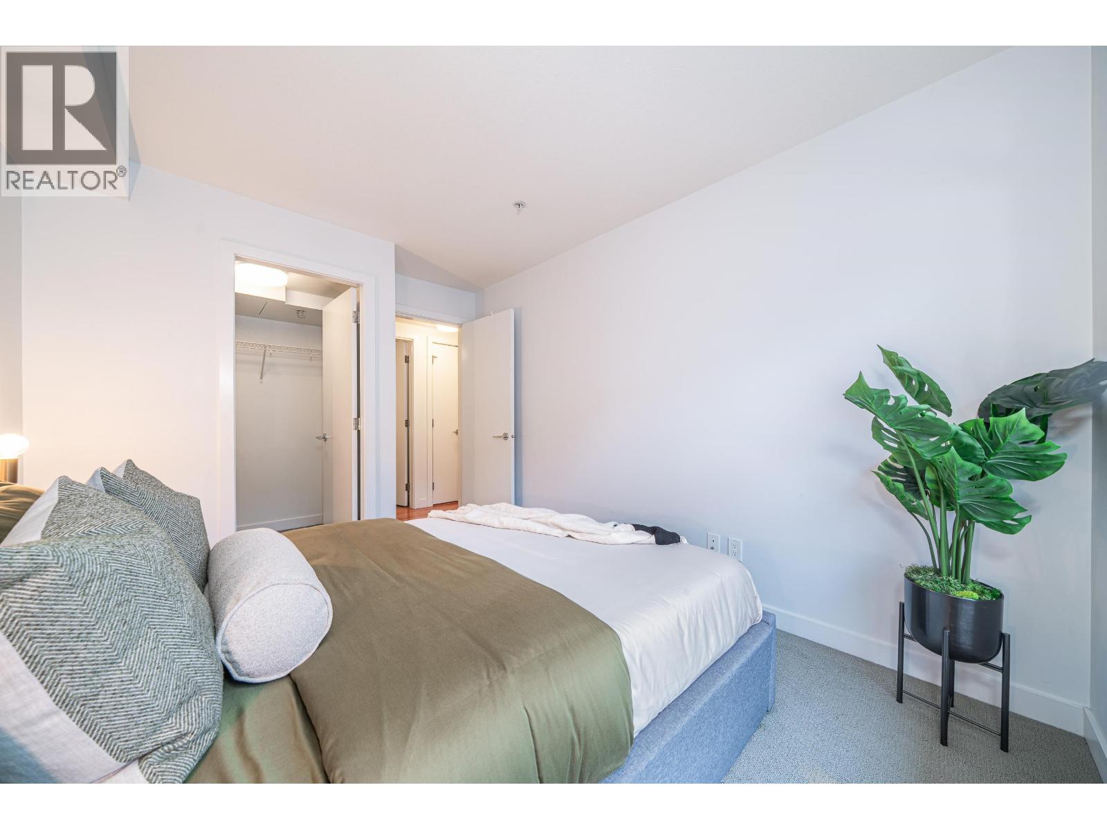 416 221 E 3rd Street, North Vancouver, British Columbia  V7L 0C1 - Photo 16 - R3087411