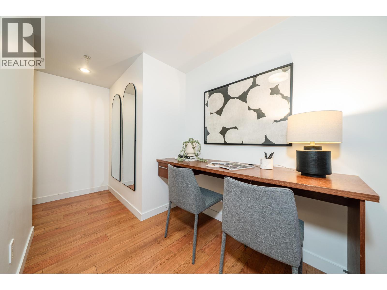 416 221 E 3rd Street, North Vancouver, British Columbia  V7L 0C1 - Photo 7 - R3087411