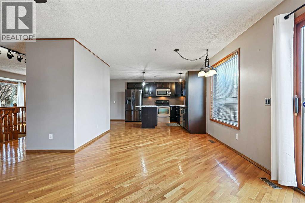 128 Ventura Way Ne, Calgary, Alberta  T2E 8G6 - Photo 17 - A2283896