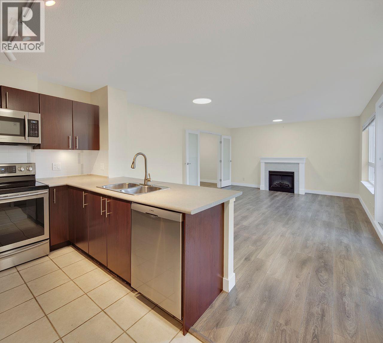 401 7088 Mont Royal Square, Vancouver, British Columbia  V5S 4X7 - Photo 12 - R3086888