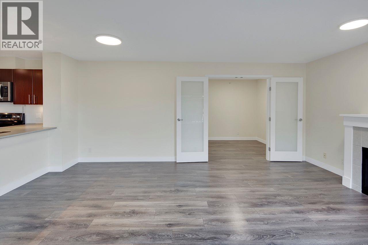 401 7088 Mont Royal Square, Vancouver, British Columbia  V5S 4X7 - Photo 4 - R3086888