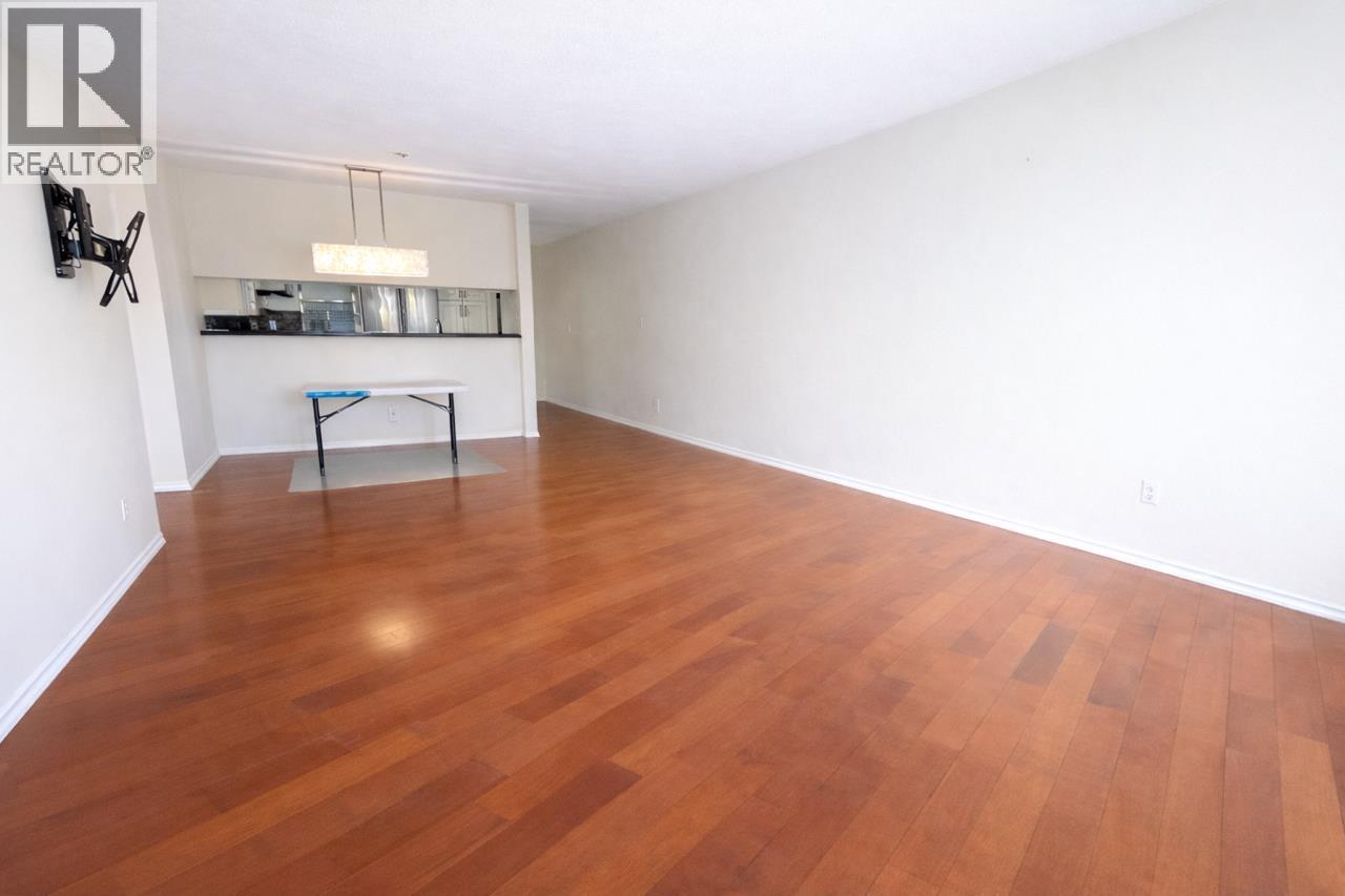 Listing Picture 9 of 19 : 302 8728 SW MARINE DRIVE, Vancouver / 溫哥華 - 魯藝地產 Yvonne Lu Group - MLS Medallion Club Member
