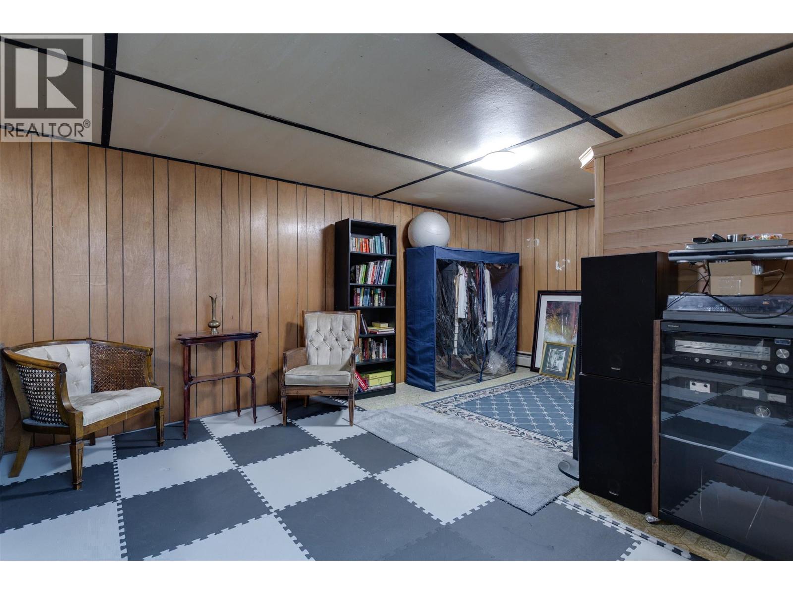 1710 Hollywood Road S, Kelowna, British Columbia  V1X 4P3 - Photo 47 - 10375104