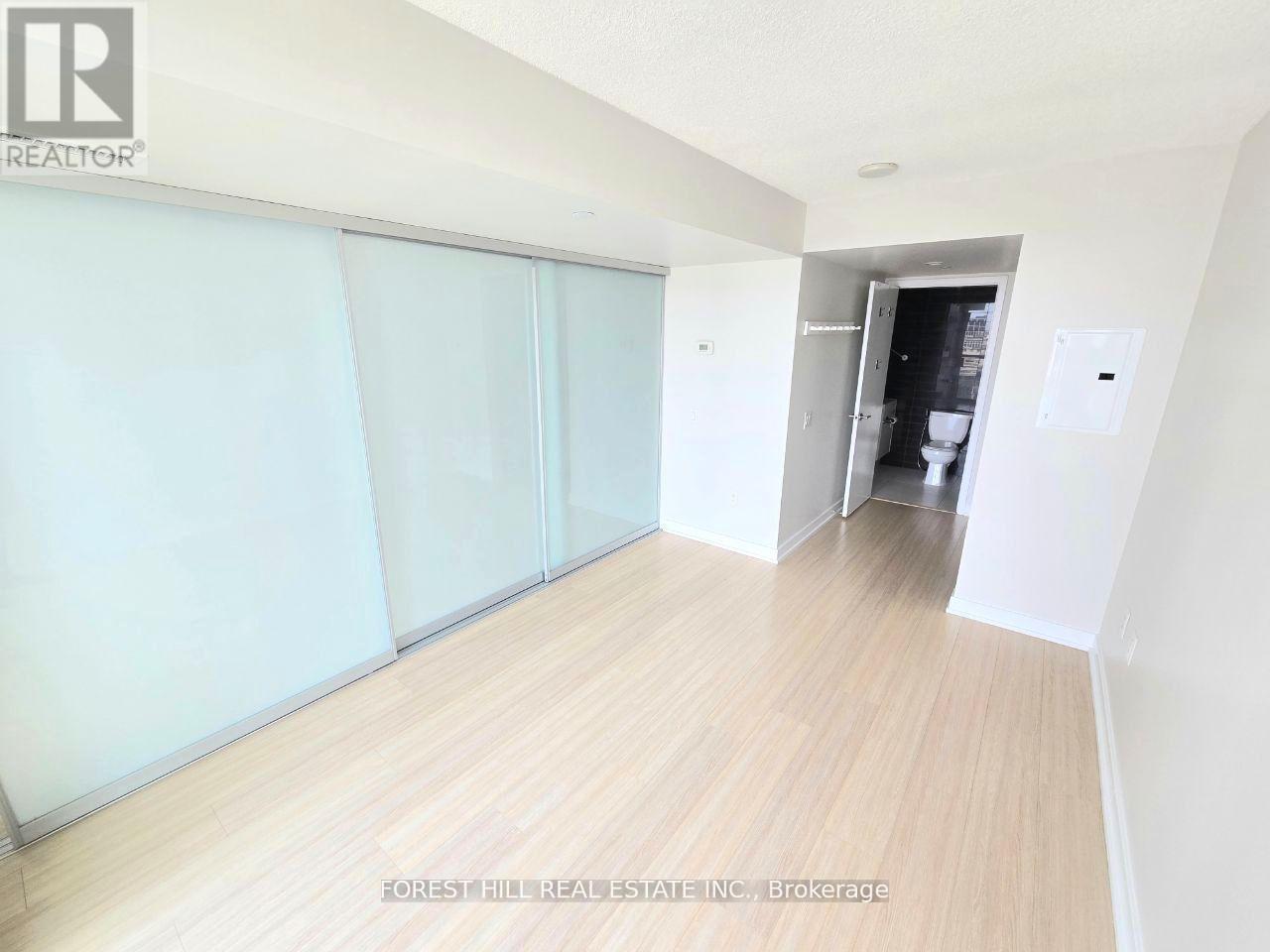 1611 - 85 Queens Wharf Road, Toronto, Ontario  M5V 0J9 - Photo 22 - C12765712