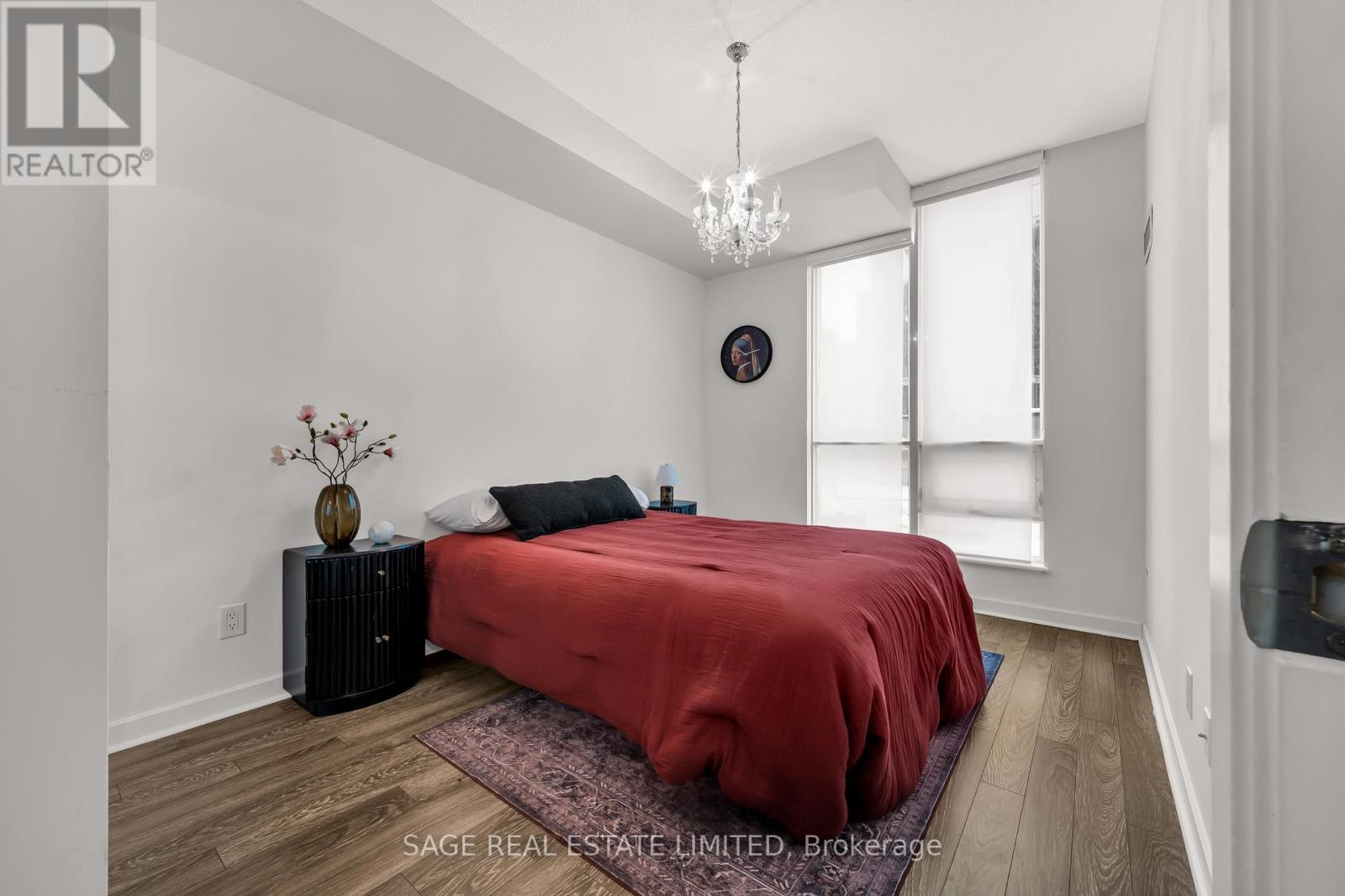 504 - 18 HARBOUR STREET, Toronto, Ontario