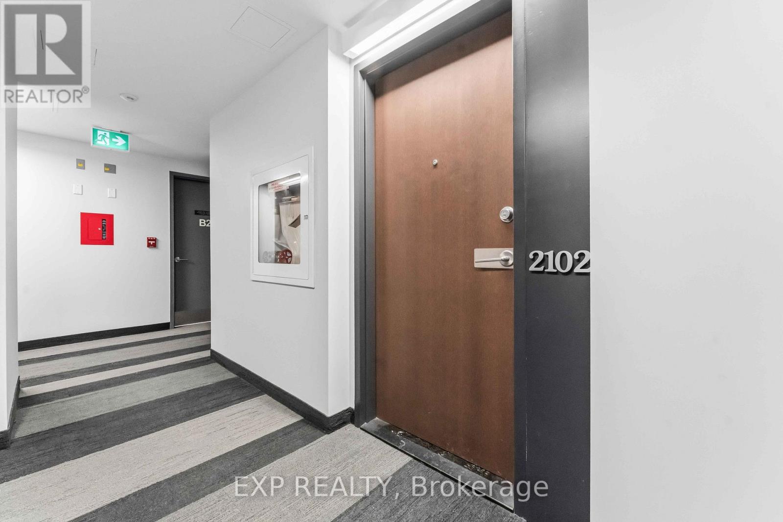 2102 - 199 Slater Street, Ottawa, Ontario  K1P 0C8 - Photo 3 - X12766284