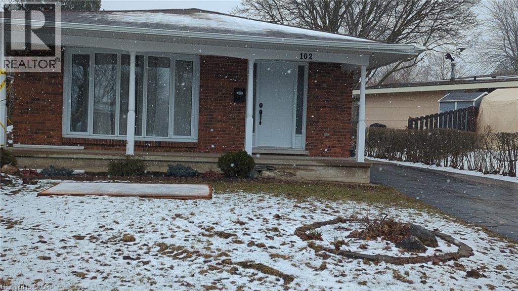 102 Calmcrest Drive Unit# 2, Kitchener, Ontario  N2E 1V3 - Photo 1 - 40803714