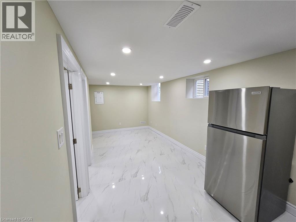 102 Calmcrest Drive Unit# 2, Kitchener, Ontario  N2E 1V3 - Photo 10 - 40803714