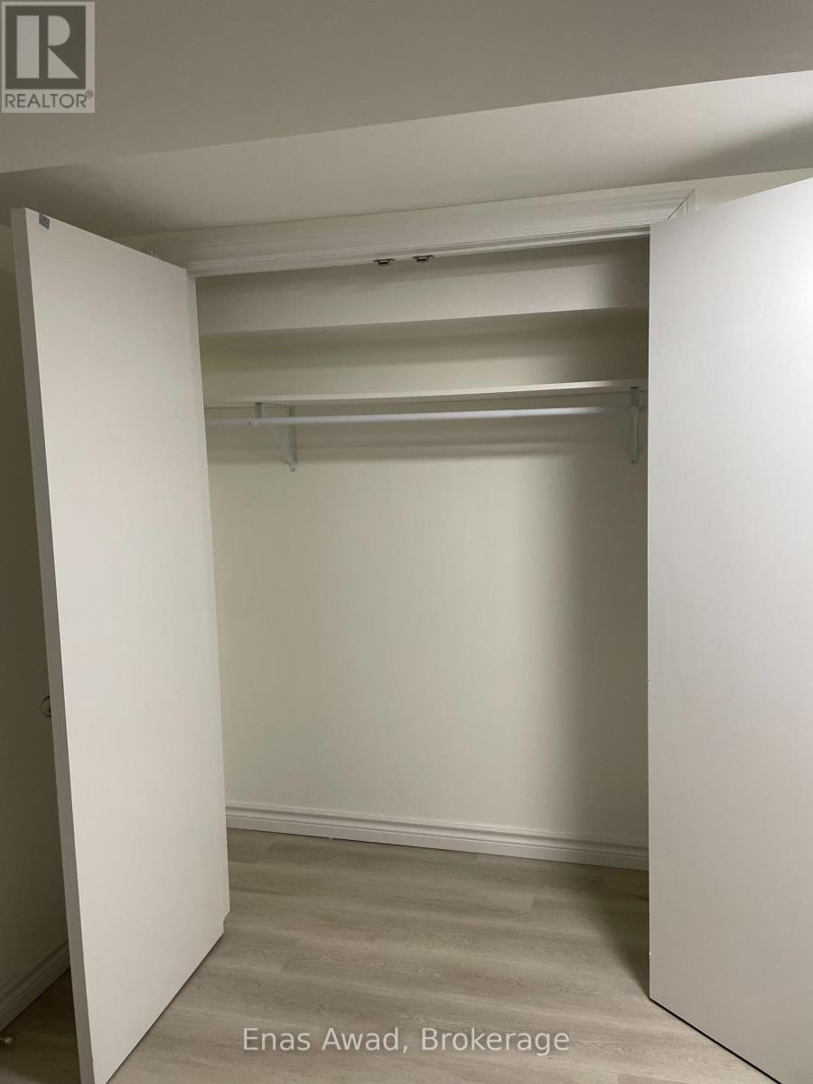 312 Strathmore Boulevard, Toronto (Danforth), Ontario  M4J 1P8 - Photo 8 - E12768456