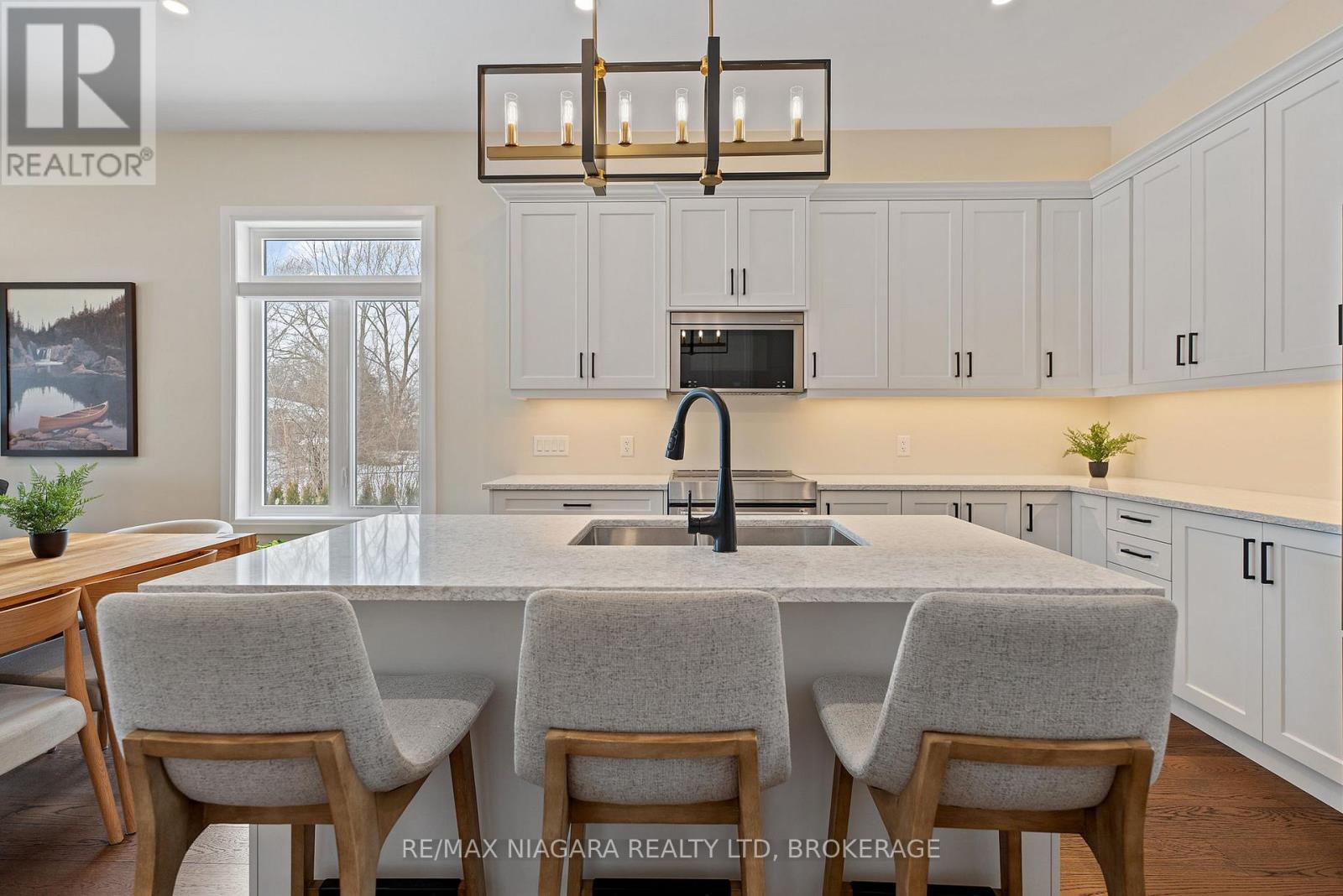 3359 Willguard Court, Niagara Falls (Chippawa), Ontario  L2G 0Z9 - Photo 8 - X12768460