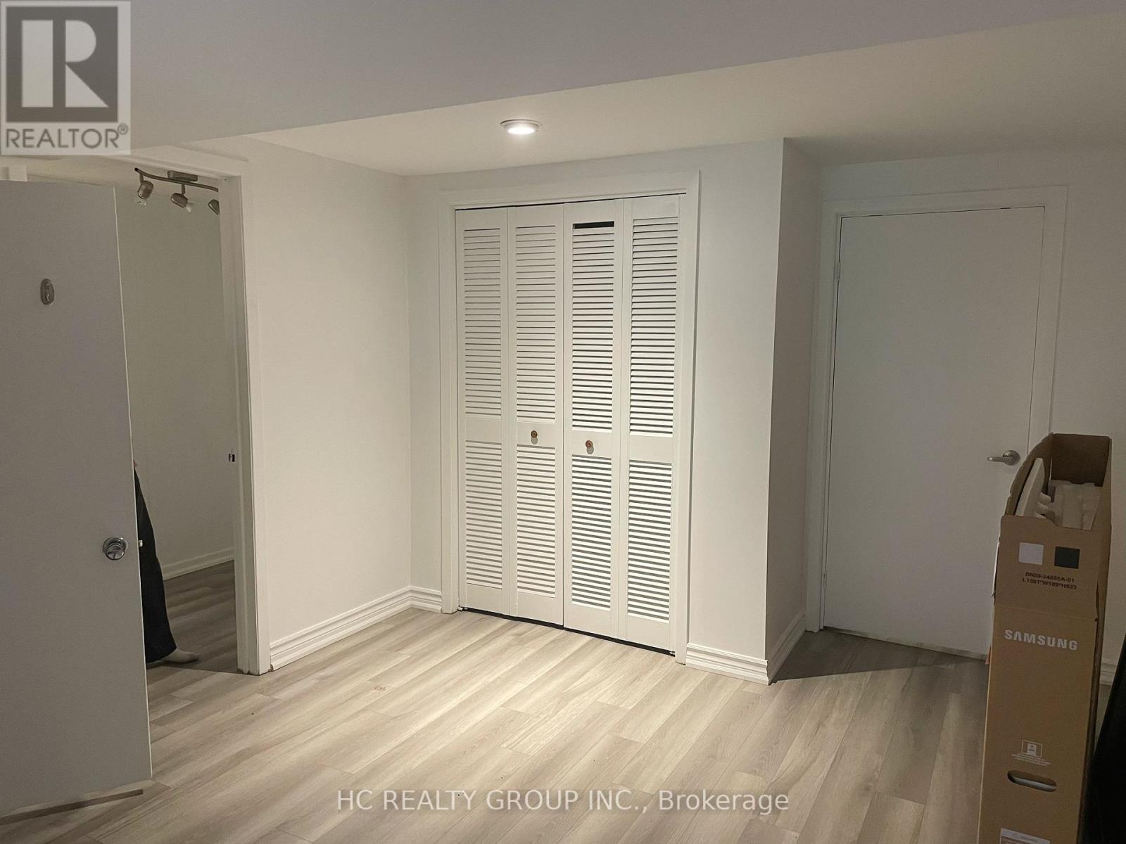 42 Arkona Drive, Toronto, Ontario  M1T 1X3 - Photo 4 - E12768444