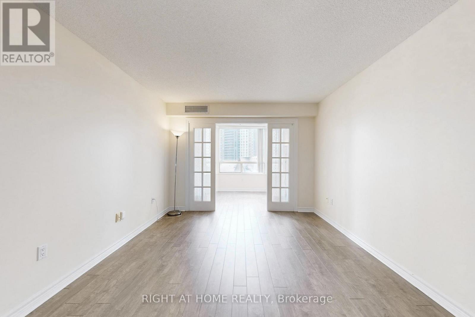 608 - 228 Bonis Avenue, Toronto (Tam O'shanter-Sullivan), Ontario  M1T 3W4 - Photo 3 - E12768472