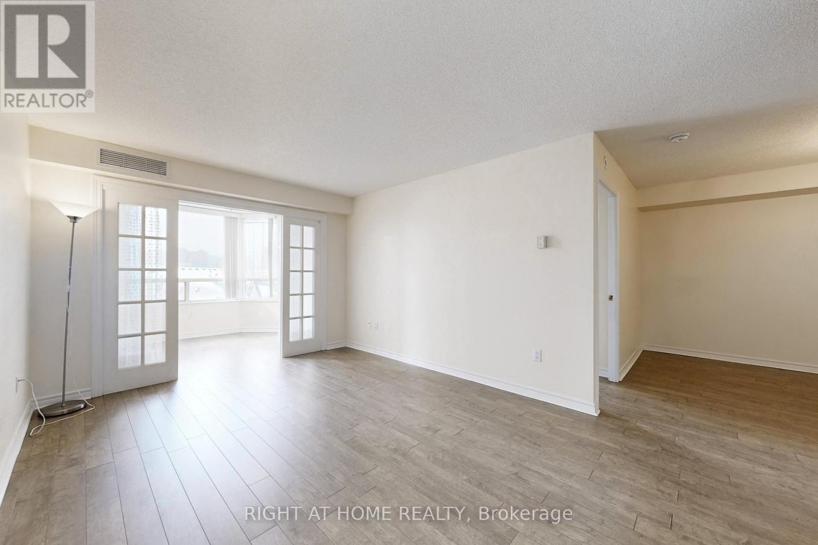 608 - 228 Bonis Avenue, Toronto (Tam O'shanter-Sullivan), Ontario  M1T 3W4 - Photo 5 - E12768472