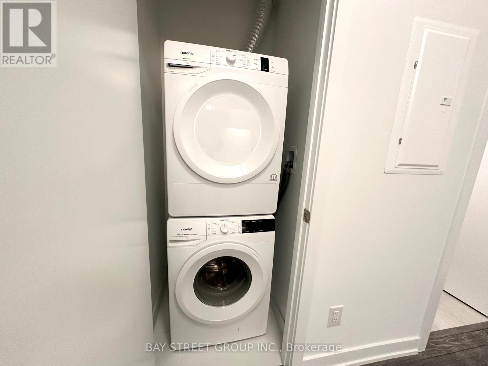 327 - 8888 Yonge Street, Richmond Hill (South Richvale), Ontario  L4C 5V6 - Photo 8 - N12768442