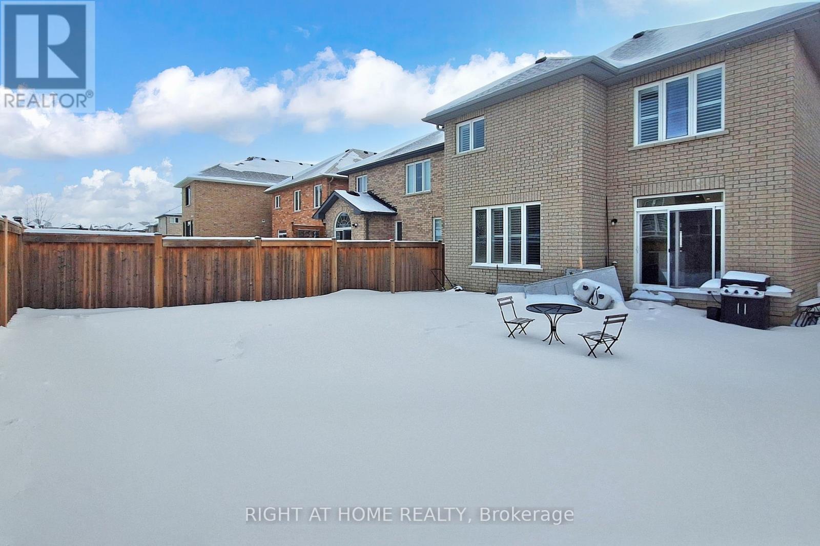 14 Heritage Street, Bradford West Gwillimbury (Bradford), Ontario  L3Z 0X5 - Photo 39 - N12768466