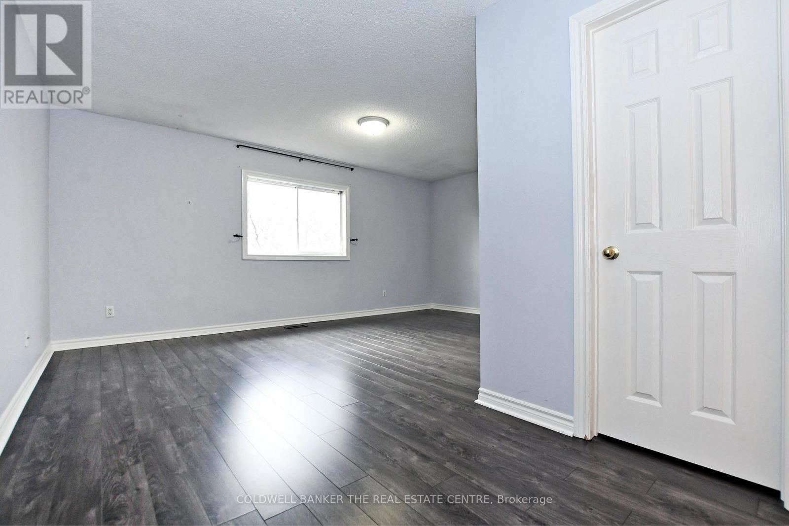 340 Silken Laumann Drive, Newmarket (Stonehaven-Wyndham), Ontario  L3X 2Y5 - Photo 18 - N12768470