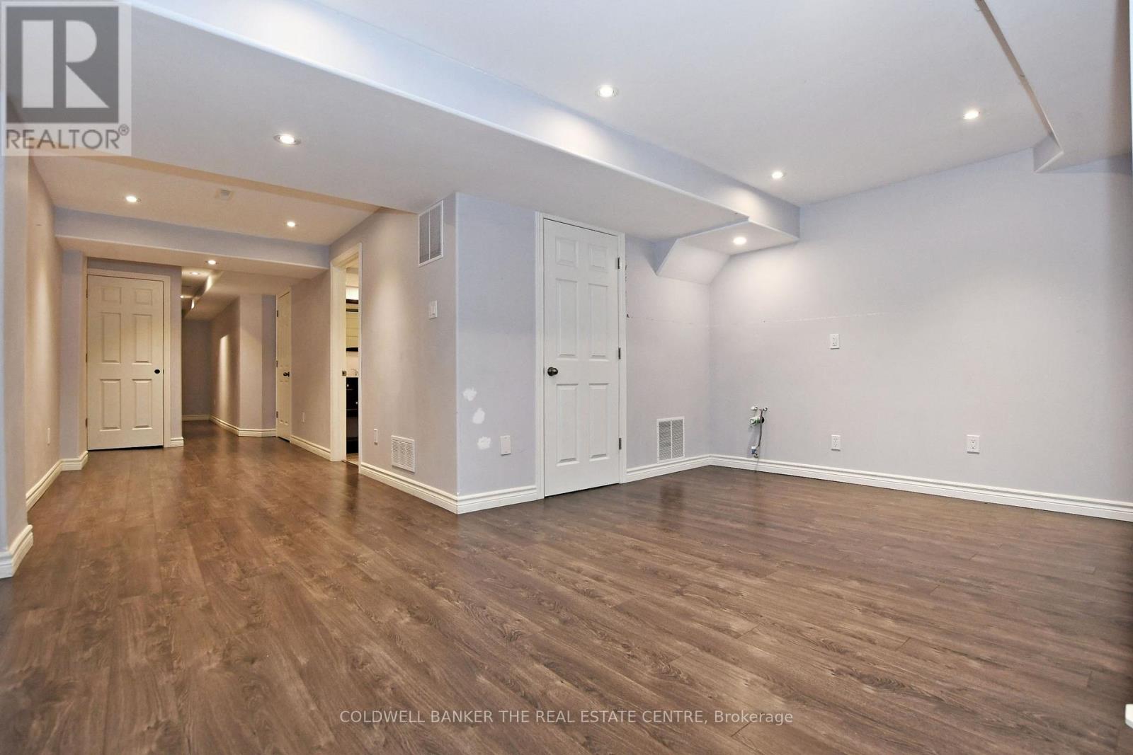 340 Silken Laumann Drive, Newmarket (Stonehaven-Wyndham), Ontario  L3X 2Y5 - Photo 30 - N12768470