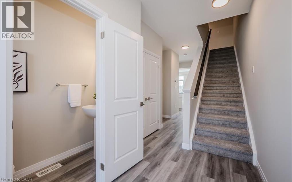 73 Ayr Meadows Crescent, Ayr, Ontario  N0B 1E0 - Photo 2 - 40803526