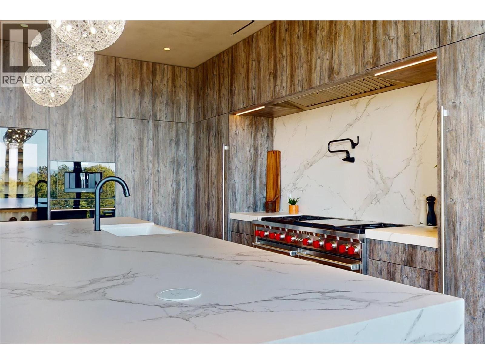 4275 Todd Road, Kelowna, British Columbia  V1W 4B8 - Photo 29 - 10342353