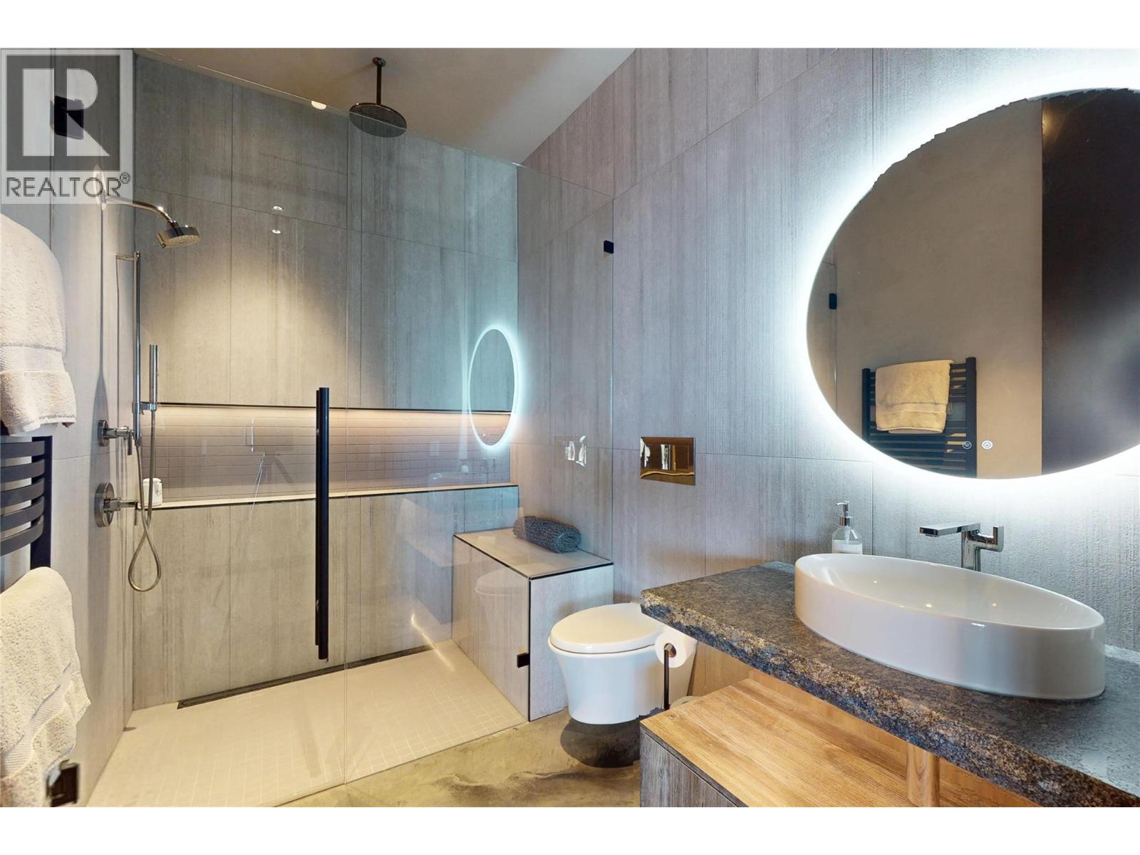 4275 Todd Road, Kelowna, British Columbia  V1W 4B8 - Photo 74 - 10342353