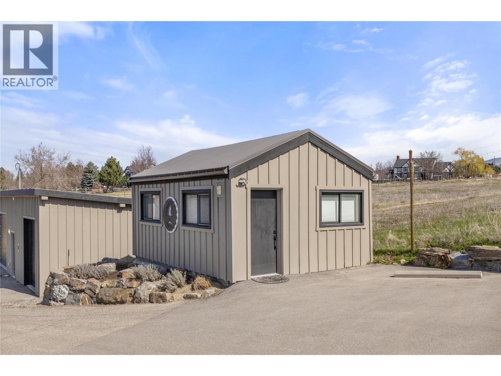 4275 Todd Road, Kelowna, British Columbia  V1W 4B8 - Photo 77 - 10342353