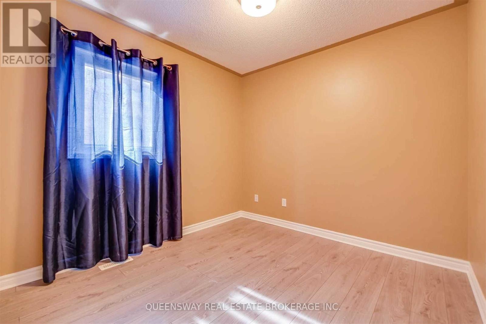 20 Hesketh Court, Caledon, Ontario  L7C 1C6 - Photo 18 - W12768452