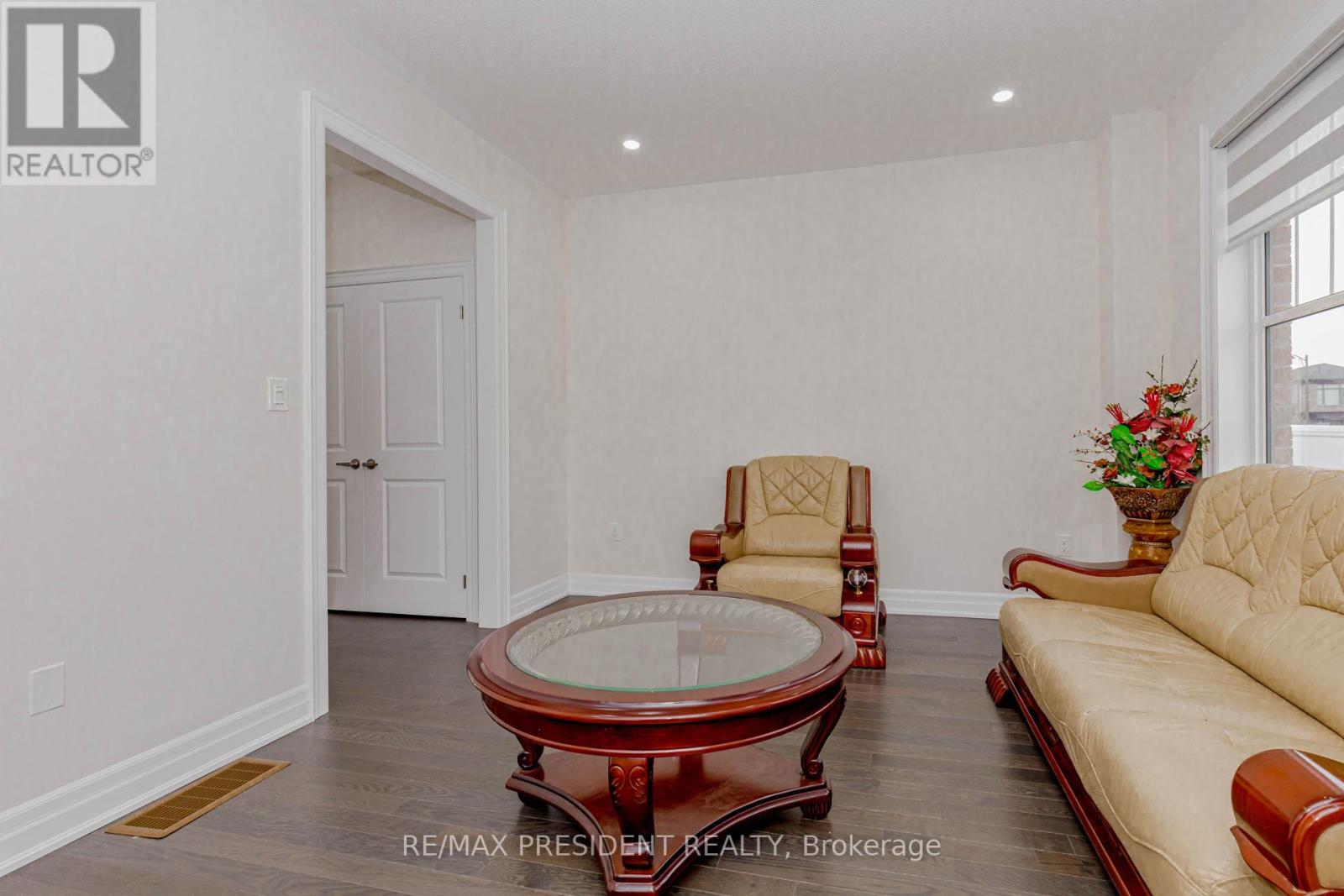 2 Vincena Road, Caledon, Ontario  L7C 4M5 - Photo 20 - W12768462