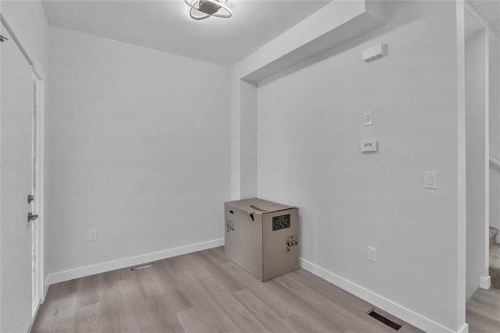 97 Cheema Drive, Winnipeg, Manitoba  R2R 3A9 - Photo 11 - 202602224