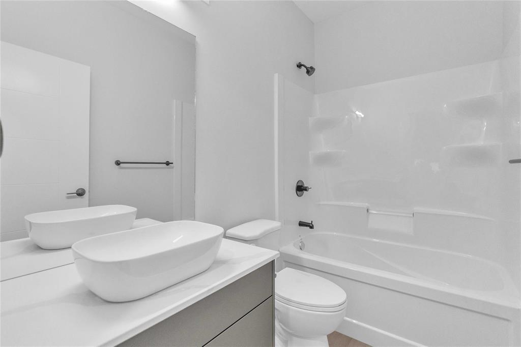 97 Cheema Drive, Winnipeg, Manitoba  R2R 3A9 - Photo 7 - 202602224