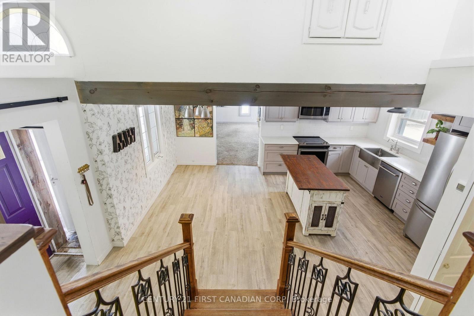 7641 Lakeshore Road, Lambton Shores, Ontario  N0N 1J0 - Photo 15 - X12765188