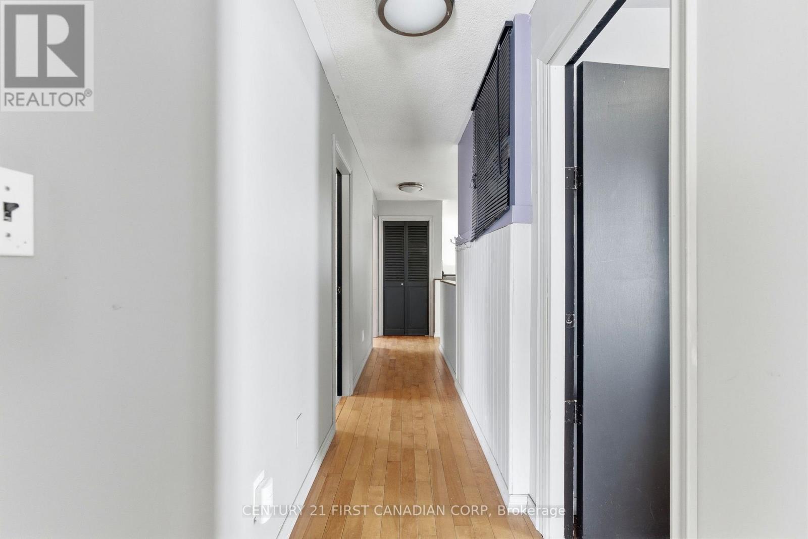 7641 Lakeshore Road, Lambton Shores, Ontario  N0N 1J0 - Photo 16 - X12765188