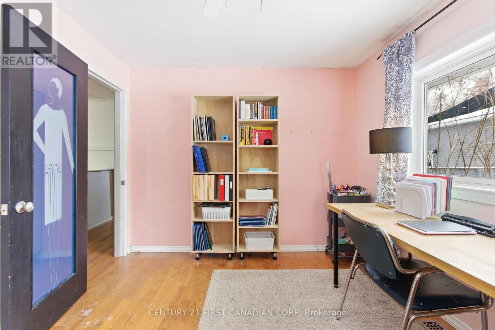 7641 Lakeshore Road, Lambton Shores, Ontario  N0N 1J0 - Photo 23 - X12765188