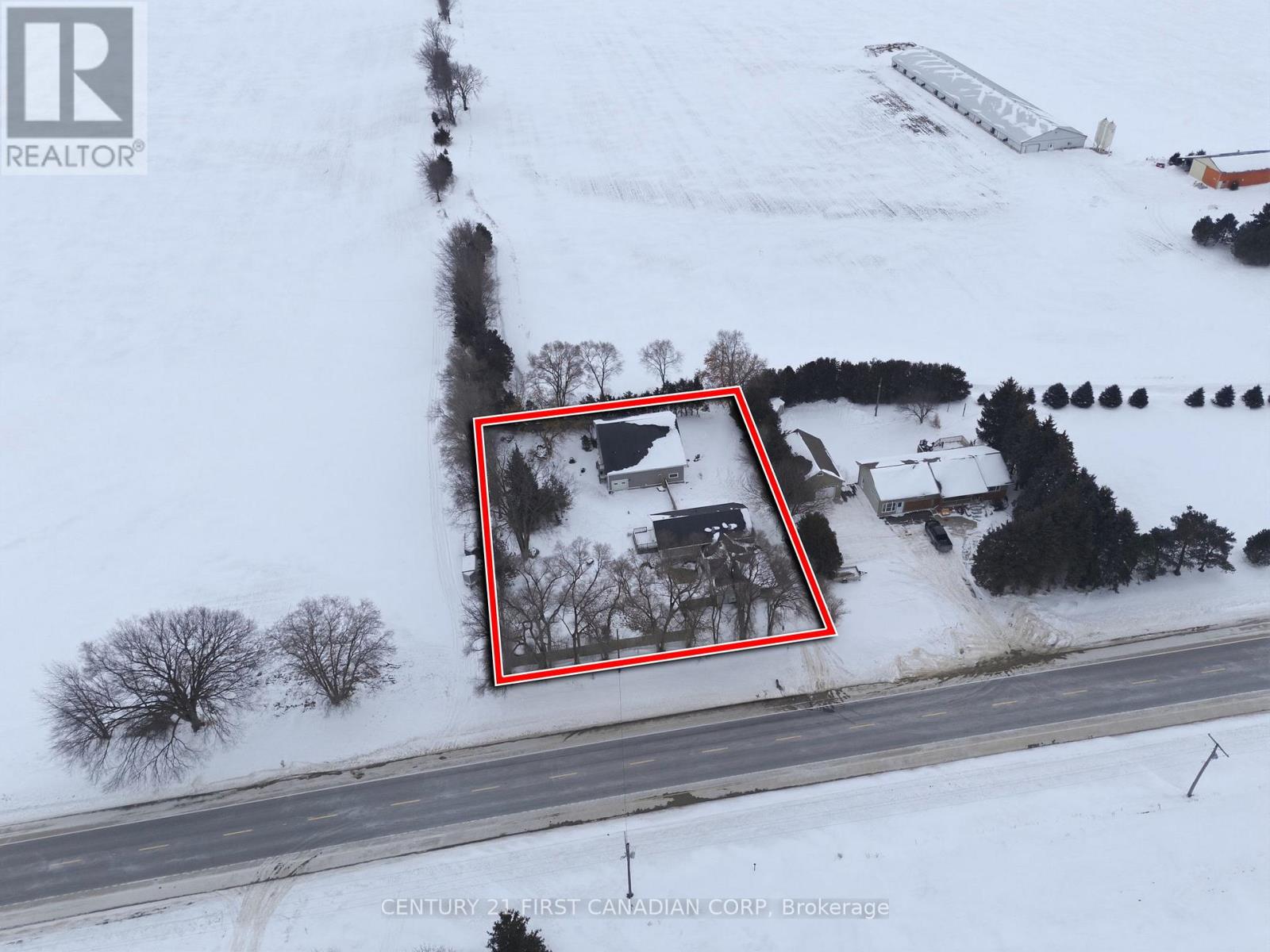 7641 Lakeshore Road, Lambton Shores, Ontario  N0N 1J0 - Photo 45 - X12765188