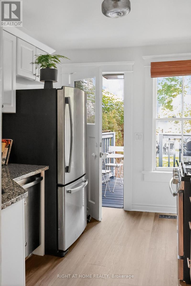 796 Kingston Road, Toronto, Ontario  M4E 1R7 - Photo 18 - E12690918