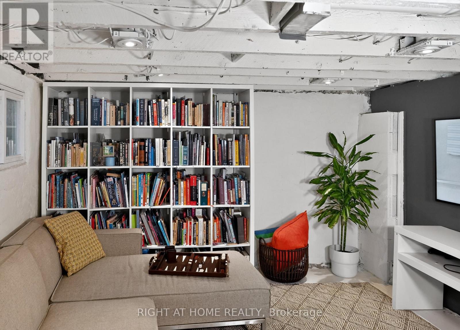 796 Kingston Road, Toronto, Ontario  M4E 1R7 - Photo 43 - E12690918