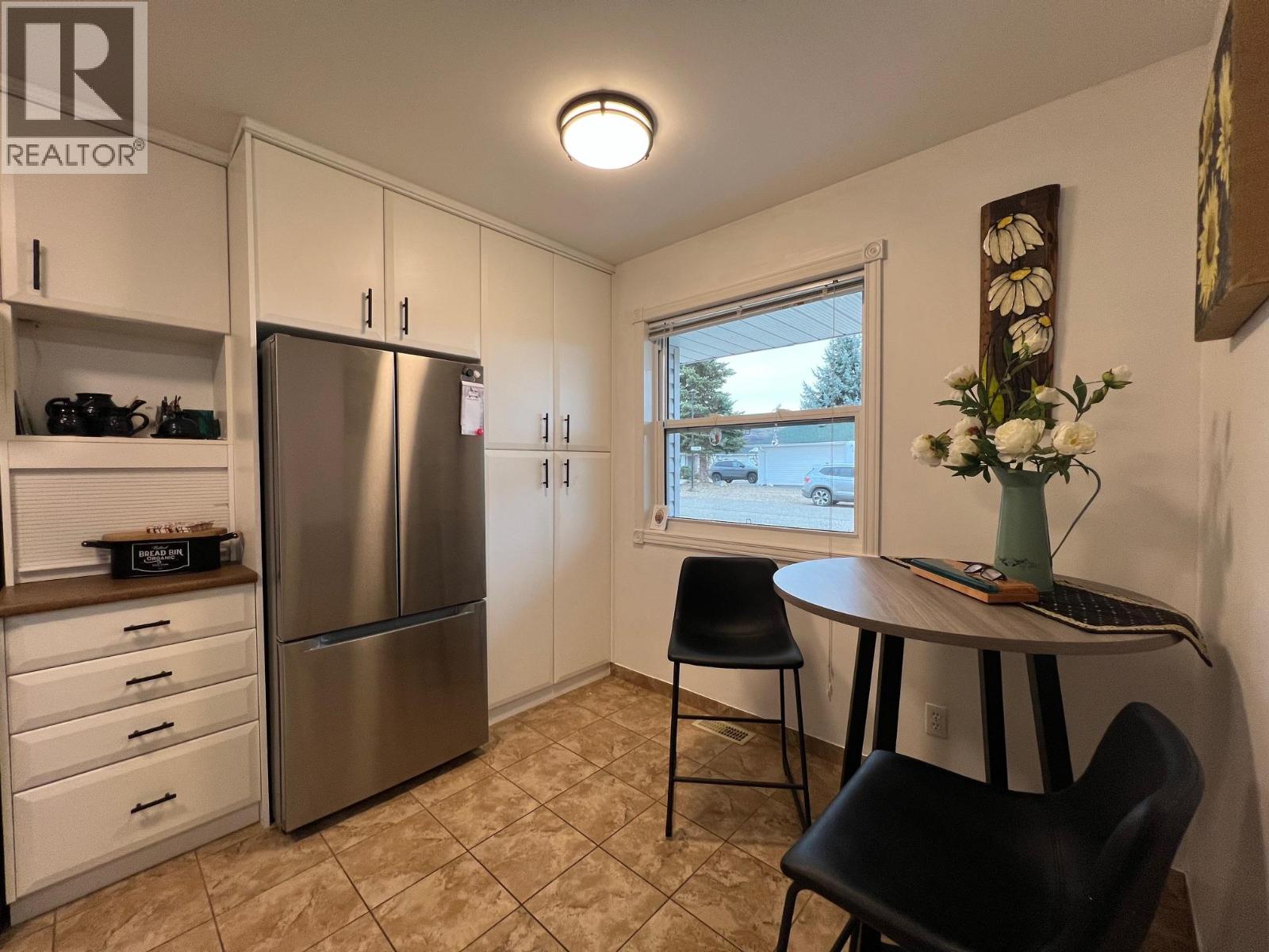 636 6th Avenue, Vernon, British Columbia  V1H 1Z1 - Photo 8 - 10374550