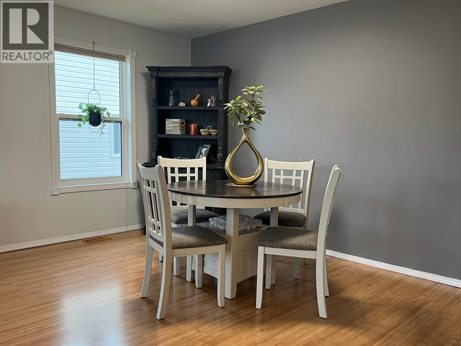 636 6th Avenue, Vernon, British Columbia  V1H 1Z1 - Photo 6 - 10374550