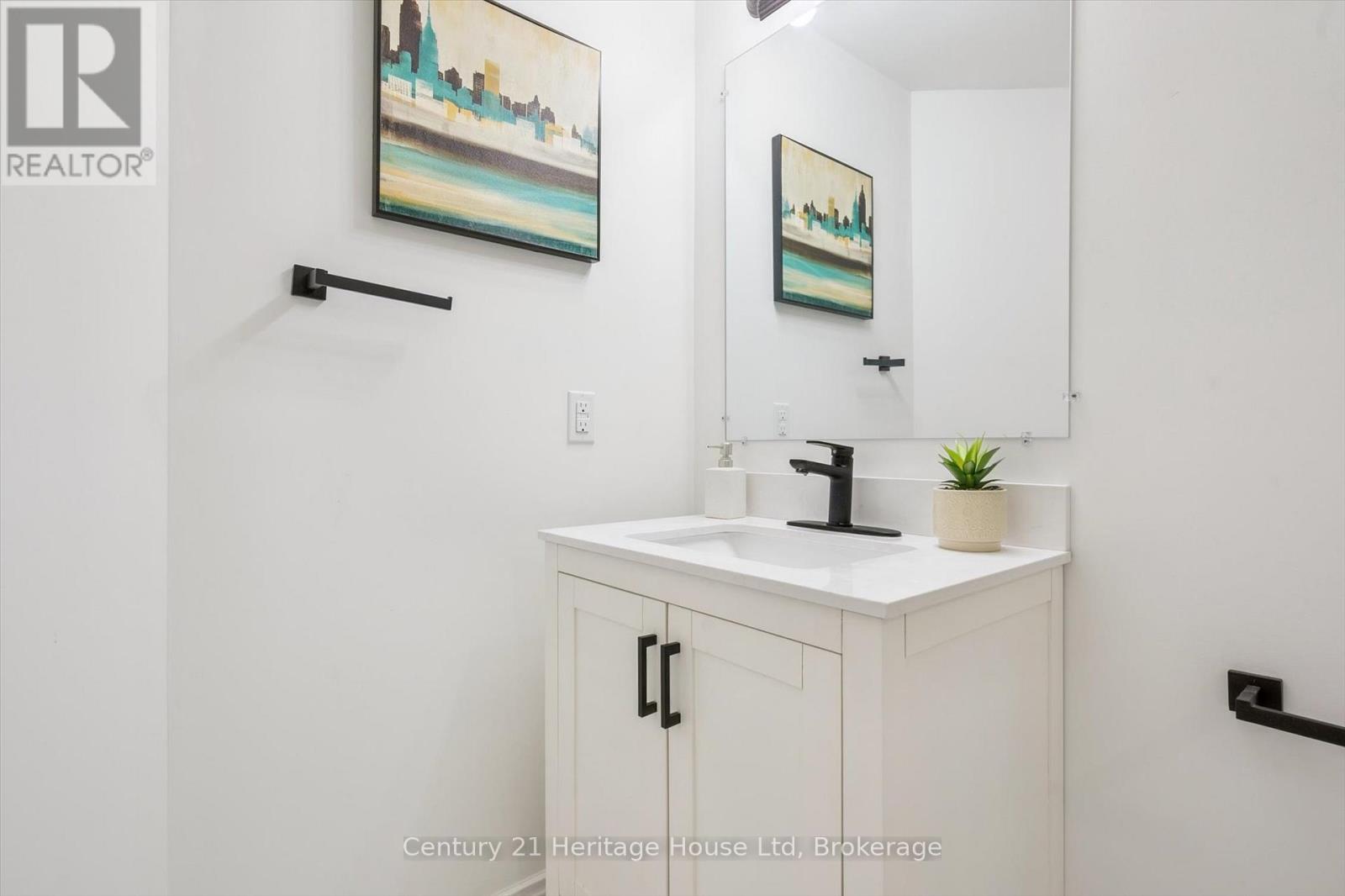 184 Macalister Boulevard, Guelph, Ontario  N1G 0G8 - Photo 33 - X12768494