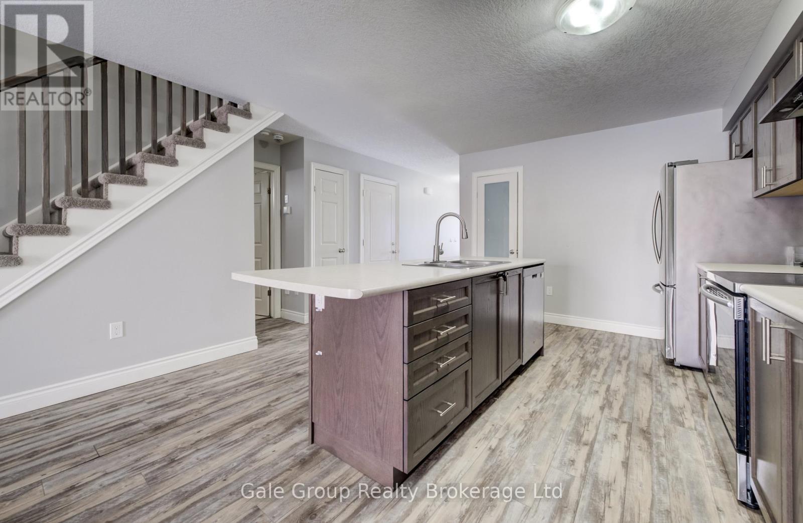 3 - 1 Chamberlain Street S, Ingersoll, Ontario  N5C 0C7 - Photo 10 - X12768526