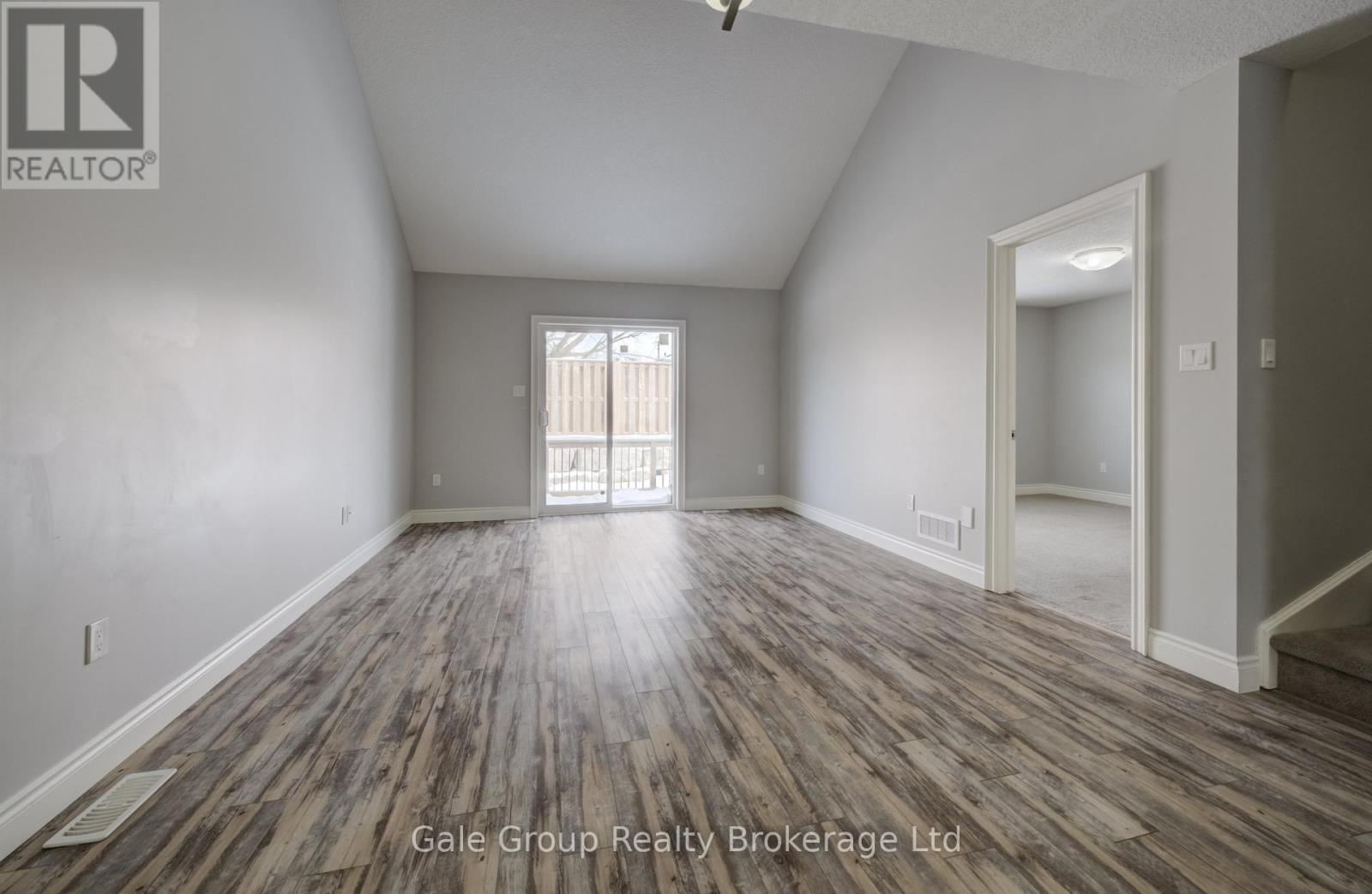 3 - 1 Chamberlain Street S, Ingersoll, Ontario  N5C 0C7 - Photo 11 - X12768526