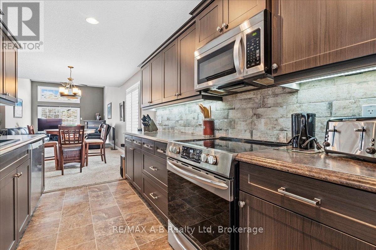 238 - 50 Galt Road, Stratford, Ontario  N5A 0B2 - Photo 8 - X12768500