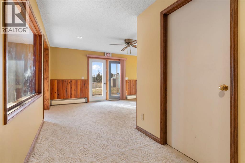 39 Coach Gate Way Sw, Calgary, Alberta  T3H 1L7 - Photo 32 - A2284475