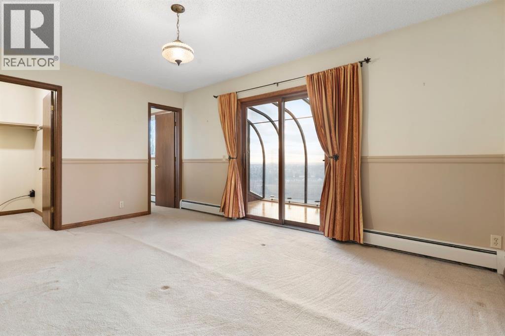 39 Coach Gate Way Sw, Calgary, Alberta  T3H 1L7 - Photo 22 - A2284475