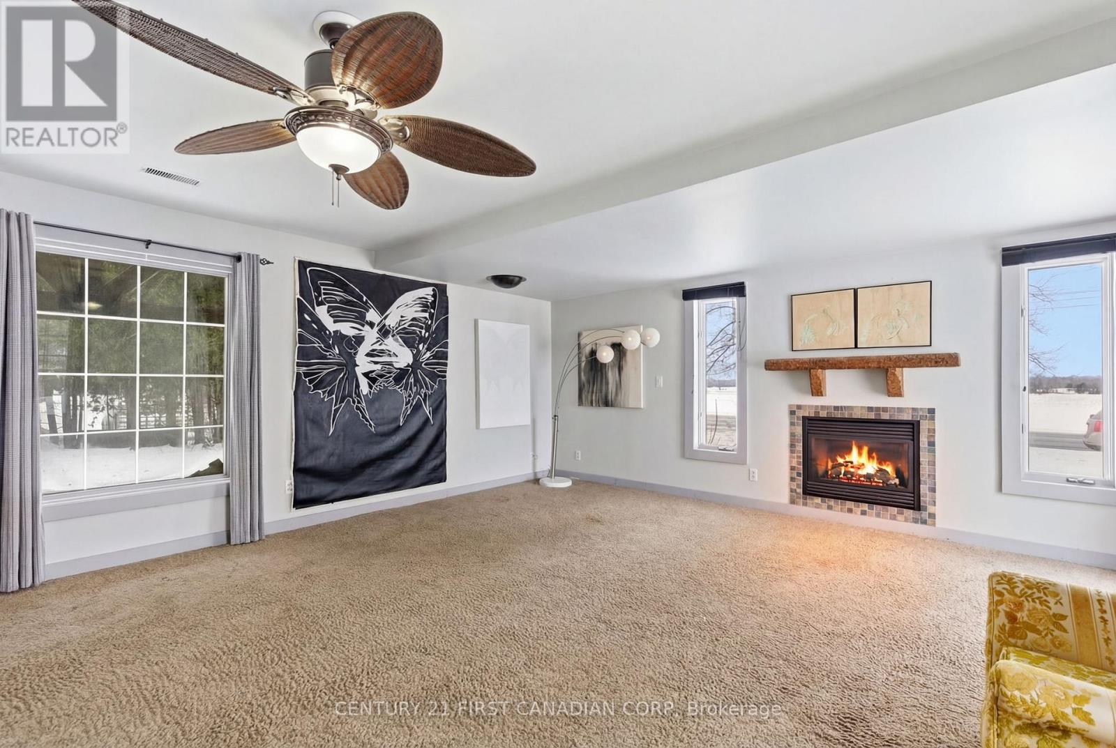 7641 Lakeshore Road, Lambton Shores, Ontario  N0N 1J0 - Photo 3 - X12765188