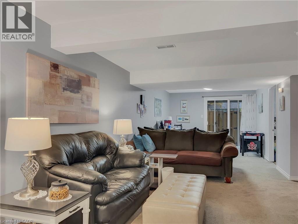 566 Southridge Drive Unit# 15, Hamilton, Ontario  L9C 7W5 - Photo 24 - 40803270