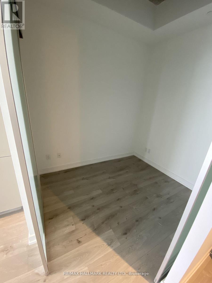 3810 - 161 Roehampton Avenue, Toronto, Ontario  M4P 1P9 - Photo 4 - C12768522