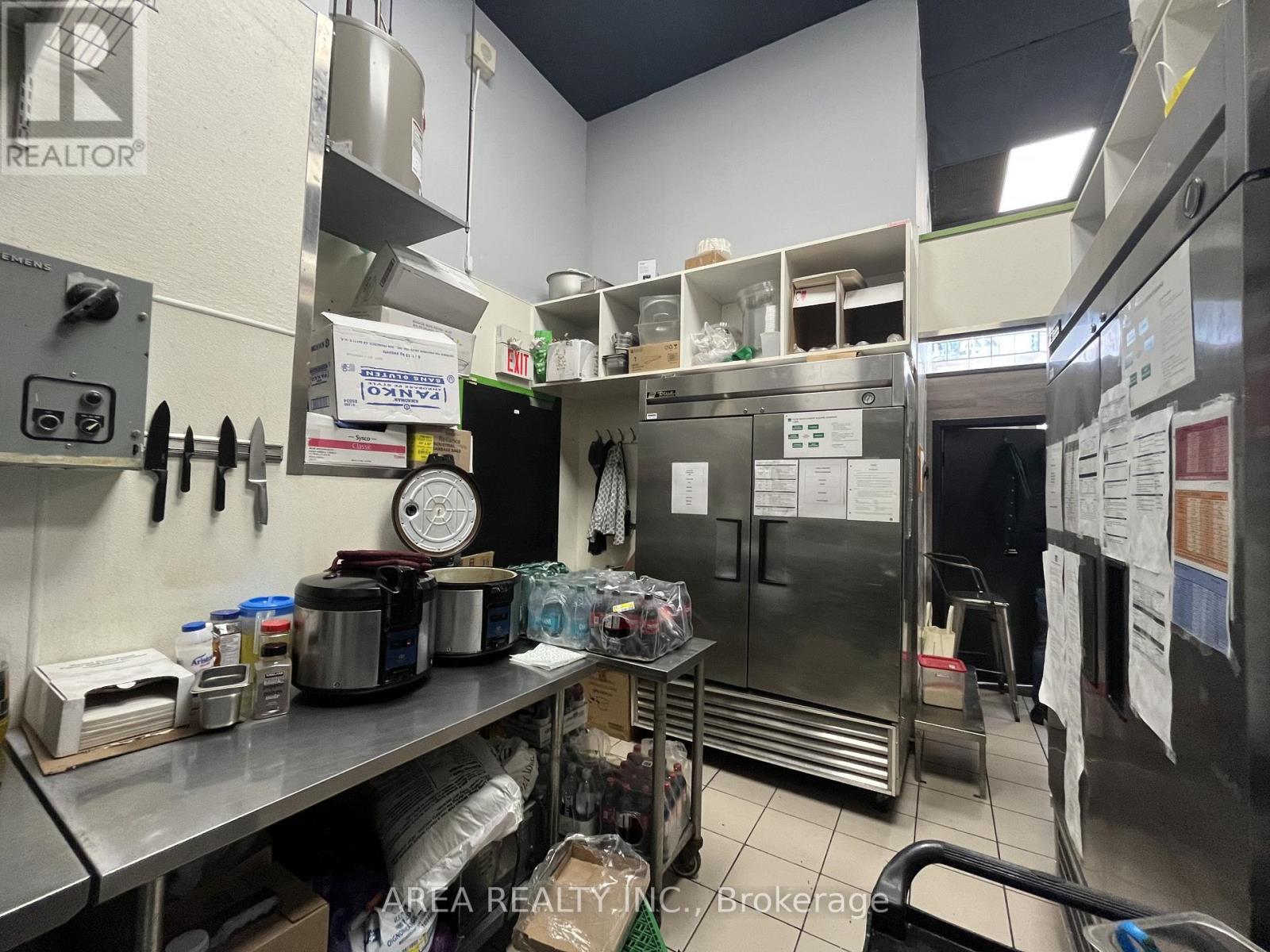 C-65 - 444 Yonge Street, Toronto, Ontario  M5B 2H4 - Photo 9 - C12768524