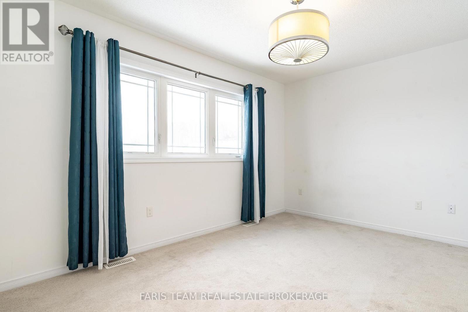 19 Frank's Way, Barrie, Ontario  L4N 3J1 - Photo 20 - S12768532